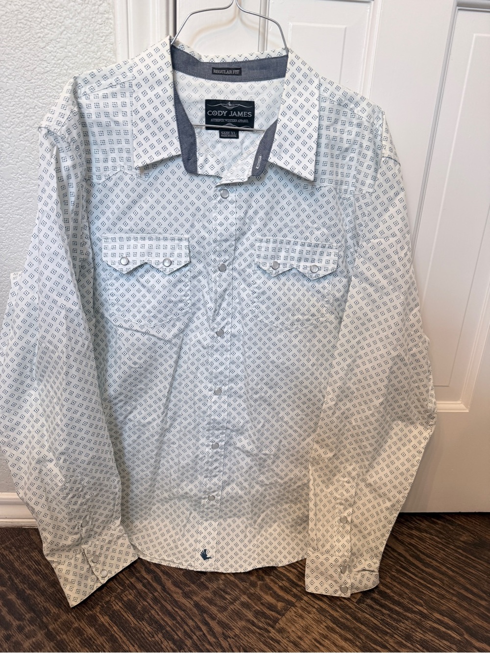 Cody James White Geo-Print Long-Sleeve Snap Pearl Button-Down Shirt